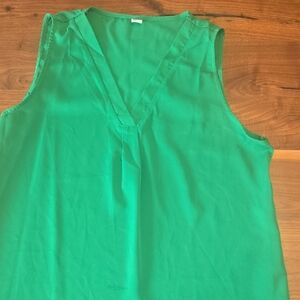 Green Sleeveless Women's Top